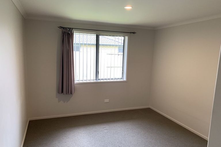 Photo of property in 10 Holcroft Place, Huntington, Hamilton, 3210