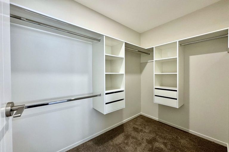 Photo of property in 118 Pigeon Mountain Road, Half Moon Bay, Auckland, 2012