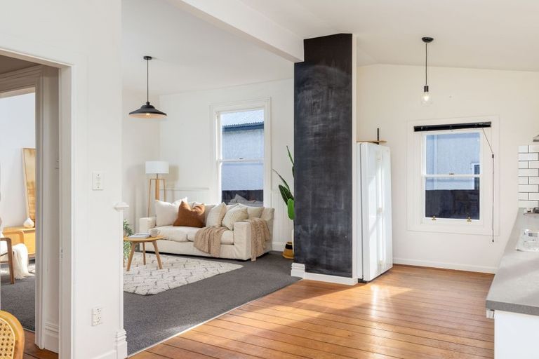 Photo of property in 32 Suffolk Street, Phillipstown, Christchurch, 8011