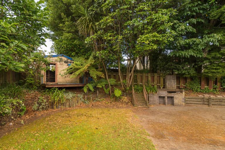 Photo of property in 468 Pukehangi Road, Pomare, Rotorua, 3015