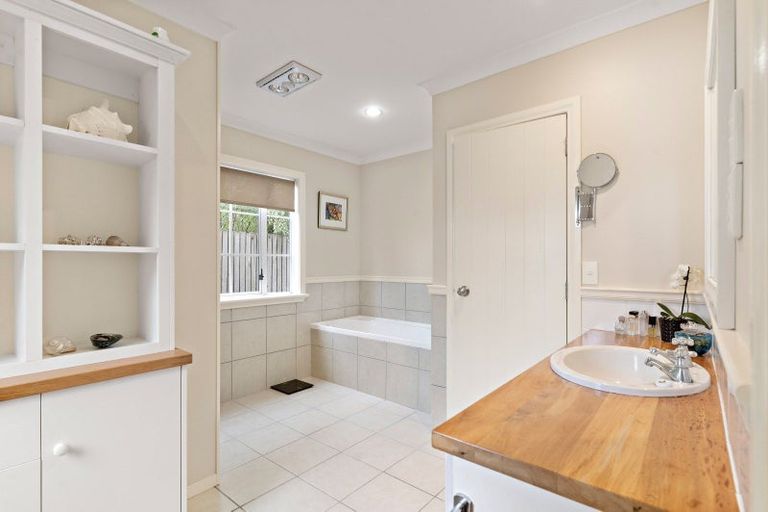 Photo of property in 183a High Street South, Carterton, 5713