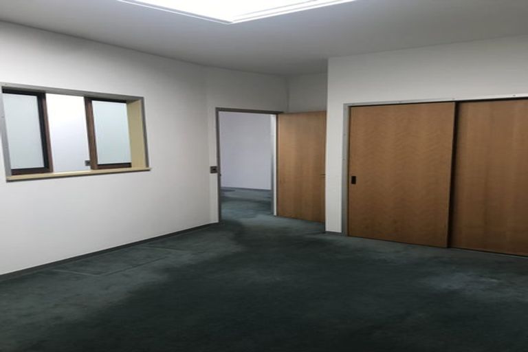 Photo of property in Dominion Apartments, 25/80 Victoria Street, Wellington Central, Wellington, 6011