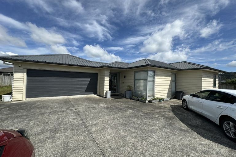 Photo of property in 10 Remana Crescent, Huapai, Kumeu, 0810