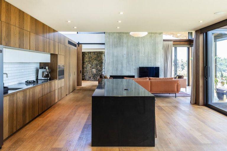 Photo of property in 7 Kitcheners Knoll Road, Kennedys Bush, Christchurch, 8025