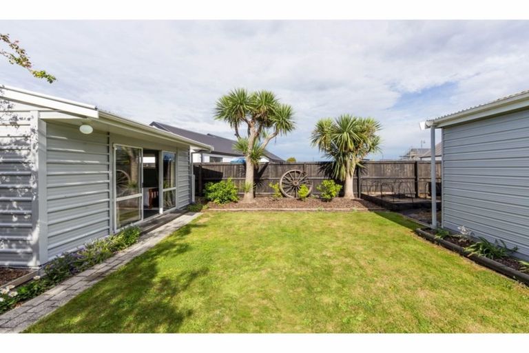 Photo of property in 319 Hendersons Road, Hoon Hay, Christchurch, 8025