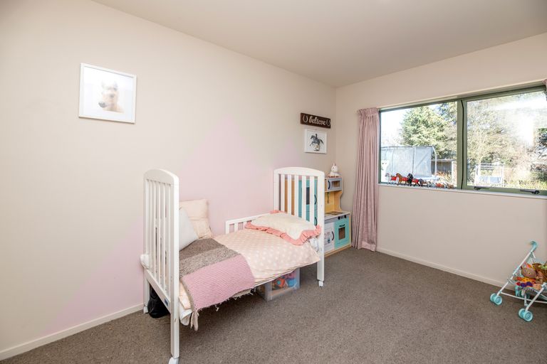 Photo of property in 29 Hororata Road, Hororata, Darfield, 7572