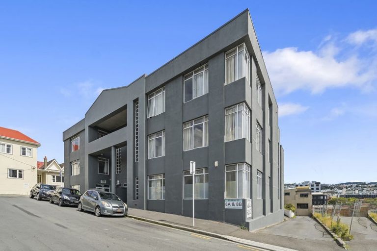 Photo of property in 6/8d Lipman Street, Mount Victoria, Wellington, 6011
