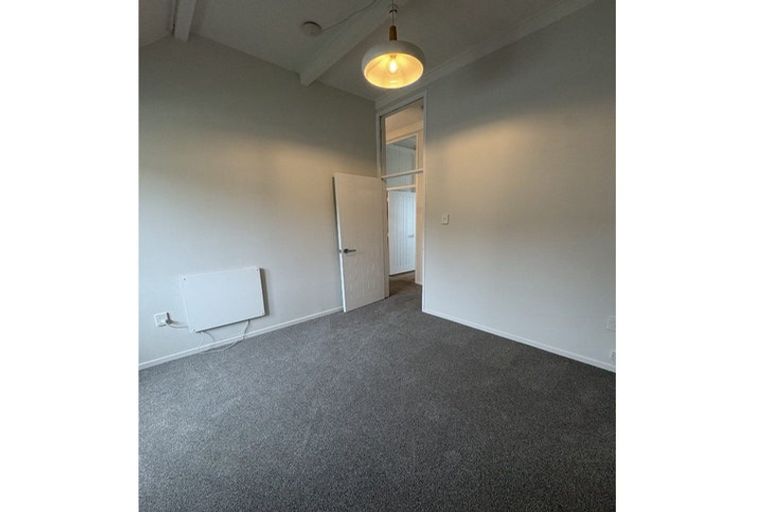 Photo of property in Paddington Apartments, 9/15 Mckinley Crescent, Brooklyn, Wellington, 6021