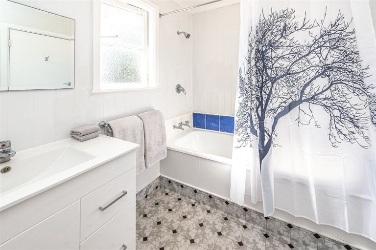 Photo of property in 86 Manuka Street, Castlecliff, Whanganui, 4501