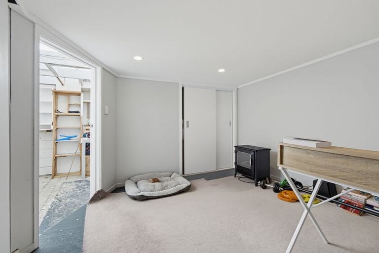 Photo of property in 9a Kawaha Point Road, Fairy Spring, Rotorua, 3015