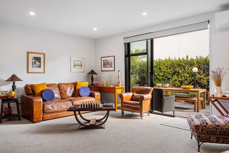 Photo of property in 39a Champion Street, Edgeware, Christchurch, 8013