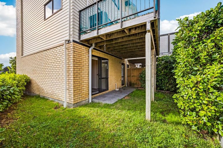Photo of property in St Claire Village, 213/172 Mcleod Road, Te Atatu South, Auckland, 0610