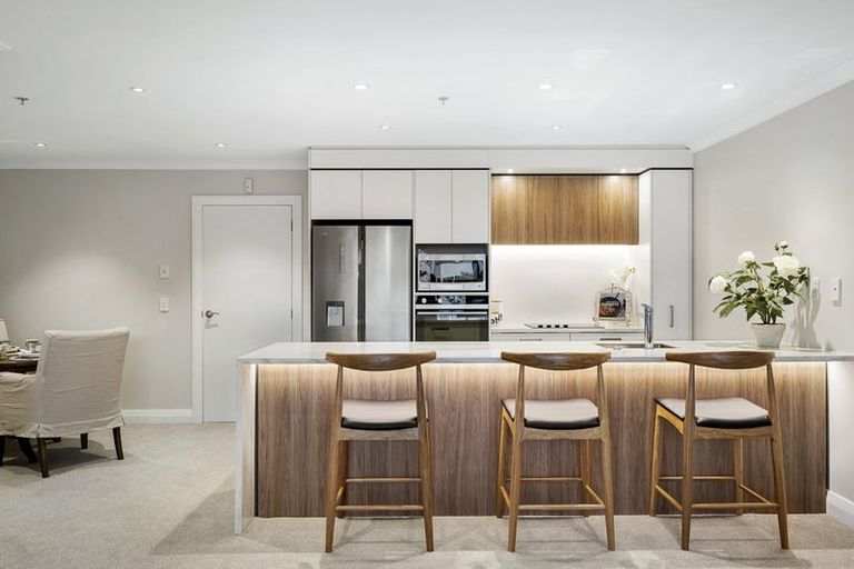 Photo of property in 98b/30 Ambassador Glade, Orewa, 0931