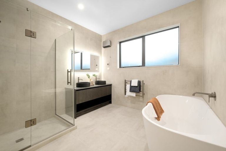 Photo of property in 30 Katote Avenue, Swanson, 0614