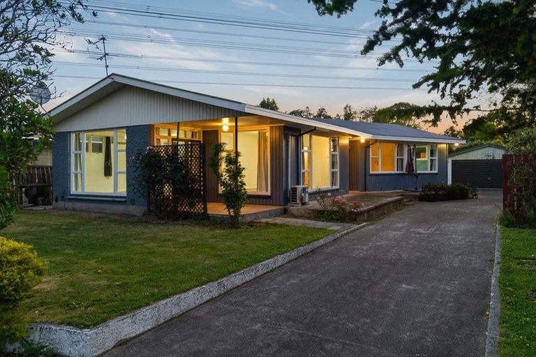 Photo of property in 15 Arlington Street, Burnside, Christchurch, 8053