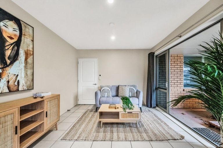 Photo of property in 2 Boulez Mews, Rolleston, 7614