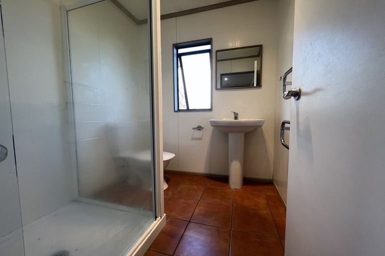 Photo of property in 18 Challinor Street, Pakuranga, Auckland, 2010