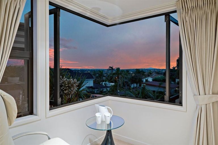 Photo of property in 7 Eynsham Court, Dannemora, Auckland, 2016