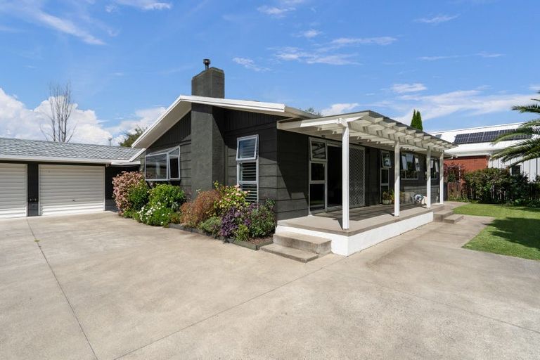 Photo of property in 10 Taylor Street, Cambridge, 3434