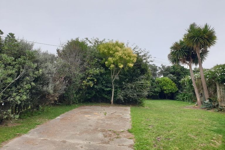 Photo of property in 15 Chew Place, Ranui, Porirua, 5024