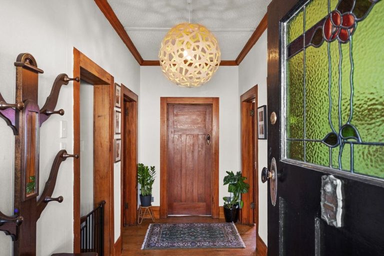 Photo of property in 247 Georges Drive, Napier South, Napier, 4110