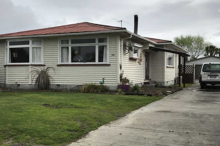 Photo of property in 259 Hills Road, Mairehau, Christchurch, 8013