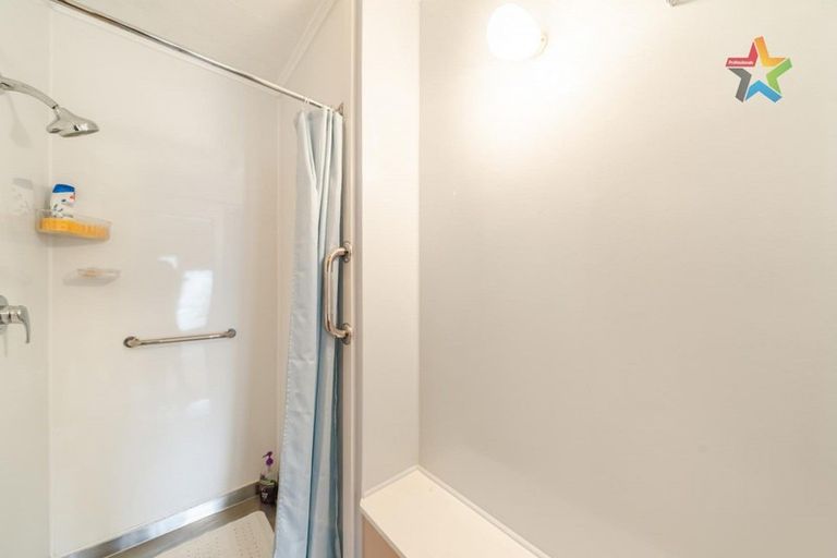 Photo of property in 156 Taita Drive, Avalon, Lower Hutt, 5011