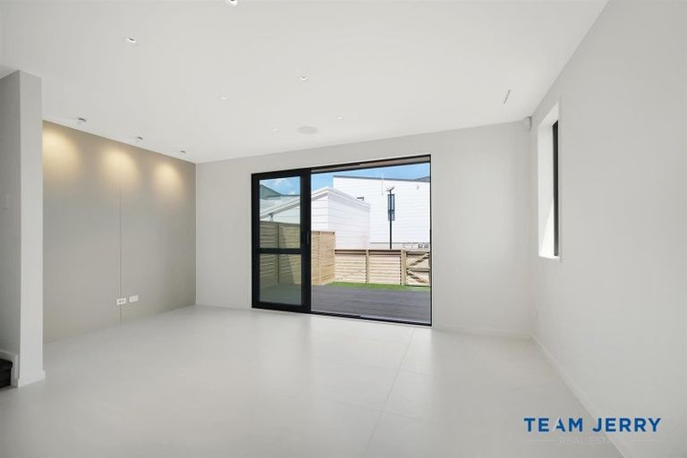 Photo of property in 50 Corporal Street, Papakura, 2110