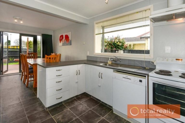 Photo of property in 6 School Road, Halswell, Christchurch, 8025