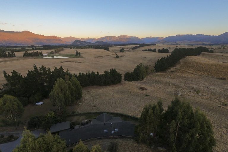 Photo of property in 783 Wanaka-luggate Highway, Wanaka, 9382