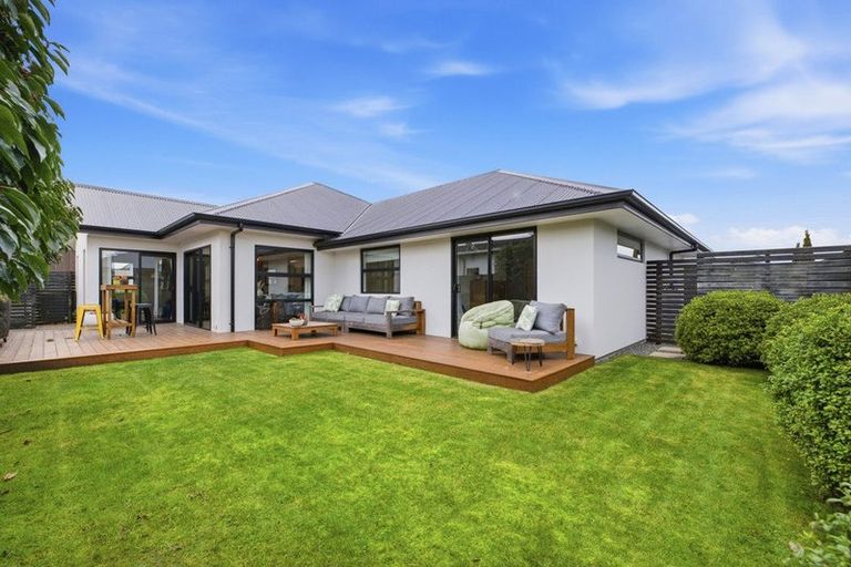Photo of property in 28 Karere Avenue, Marshland, Christchurch, 8083