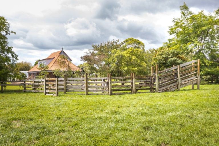 Photo of property in 448 Kairanga Bunnythorpe Road, Bunnythorpe, Palmerston North, 4478