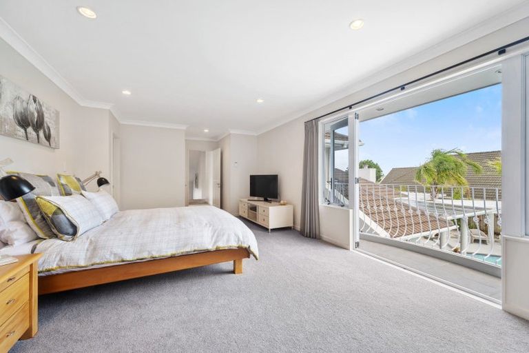 Photo of property in 38 Anaheim Boulevard, Shamrock Park, Auckland, 2016