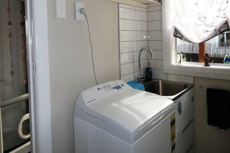 Photo of property in 11 Fox Street, Cobden, Greymouth, 7802