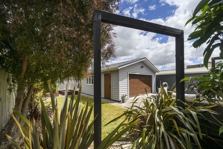 Photo of property in 44 Roy Street, Palmerston North, 4410