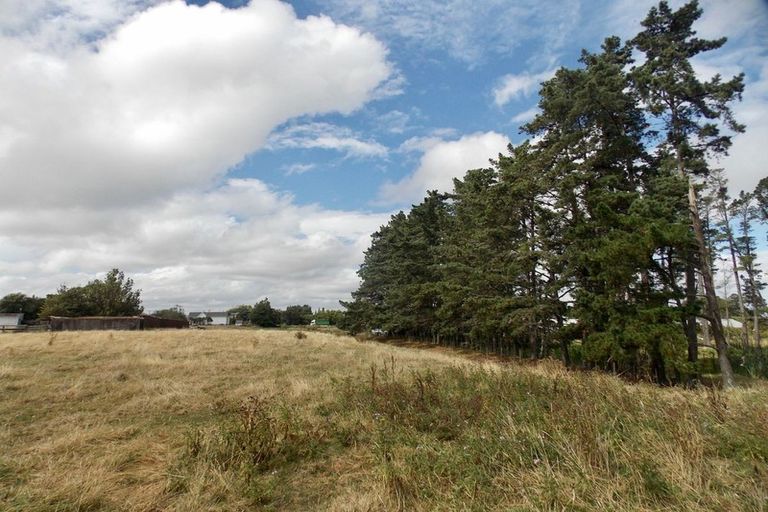 Photo of property in 227 Bridge Street, Bulls, 4818