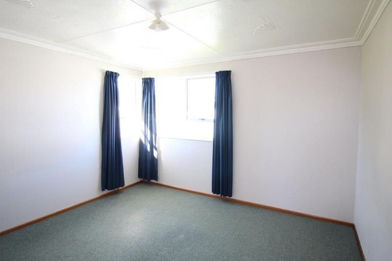 Photo of property in 41 Paisley Street, Kew, Invercargill, 9812