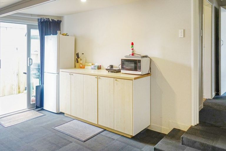 Photo of property in 1/110 Hills Road, Edgeware, Christchurch, 8013