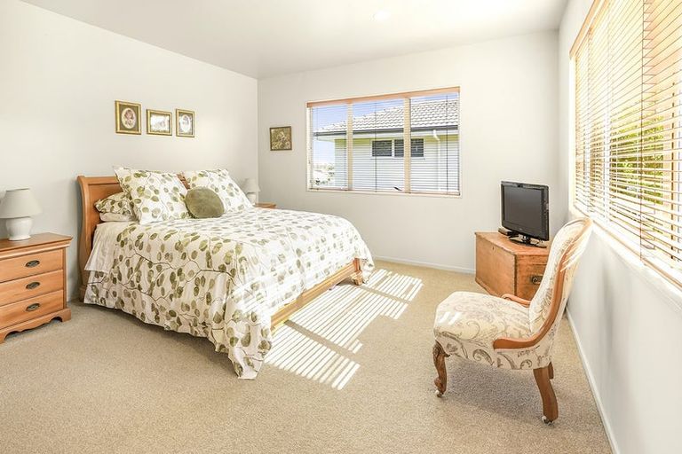 Photo of property in 67 Rototuna Road, Rototuna, Hamilton, 3210