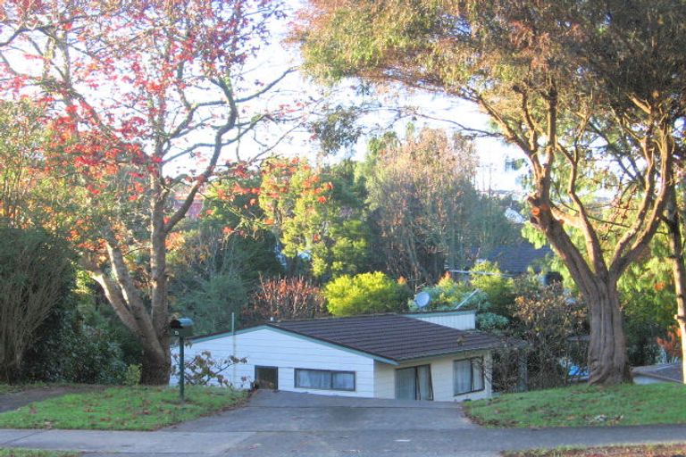 Photo of property in 5 Flamingo Court, Goodwood Heights, Auckland, 2105