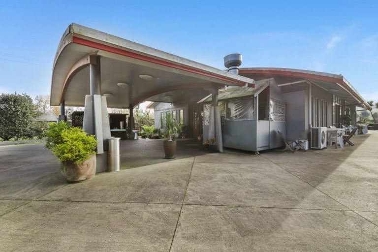 Photo of property in 341 Fitzgerald Road, Drury, 2577