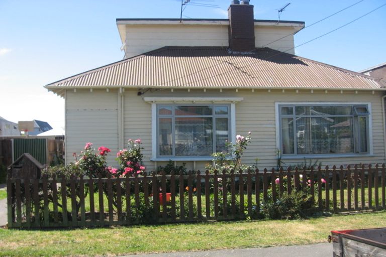 Photo of property in 35 Walton Street, Sydenham, Christchurch, 8023