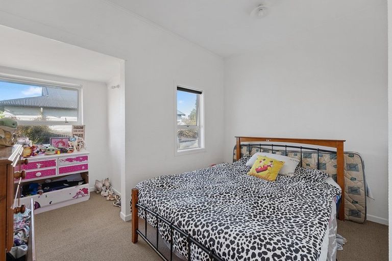 Photo of property in 223 Glover Road, Hawera, 4610