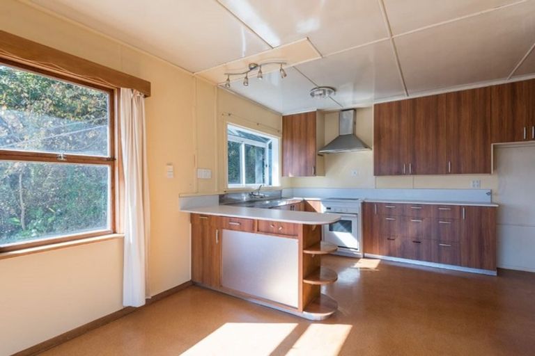 Photo of property in 39 Tahunanui Drive, Tahunanui, Nelson, 7011