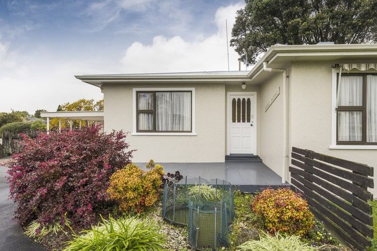Photo of property in 64 College Street, Awapuni, Palmerston North, 4412