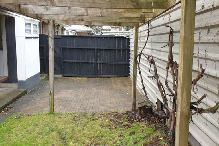 Photo of property in 1/29 Prictor Street, Papakura, 2110