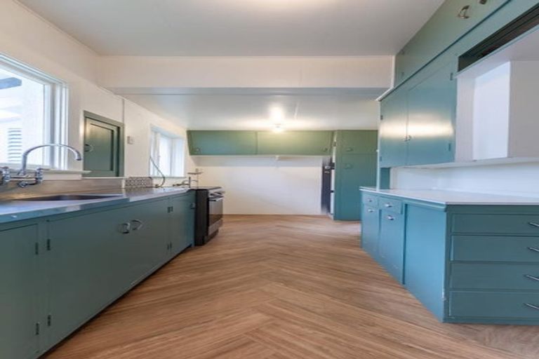 Photo of property in 10 Harris Street, Waimate, 7924