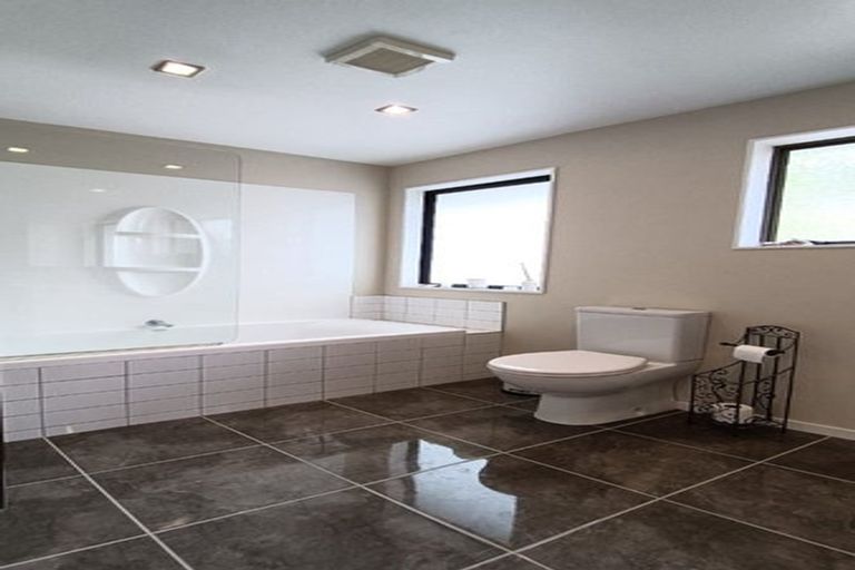 Photo of property in 12 Bosun Terrace, Whitby, Porirua, 5024