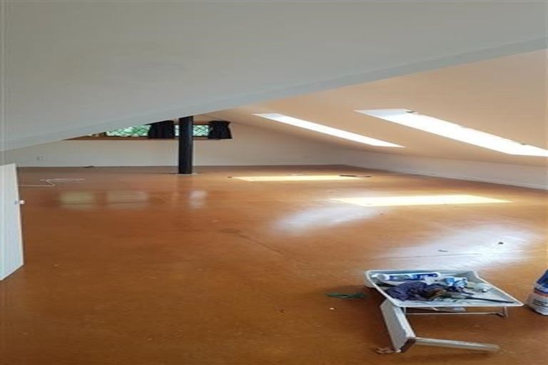 Photo of property in 125 Fitzherbert Avenue, West End, Palmerston North, 4410