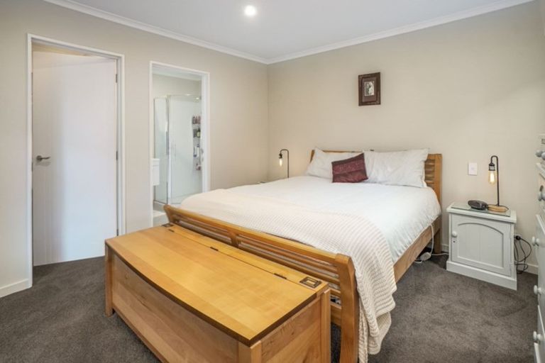 Photo of property in 22 Village Lane, Stoke, Nelson, 7011